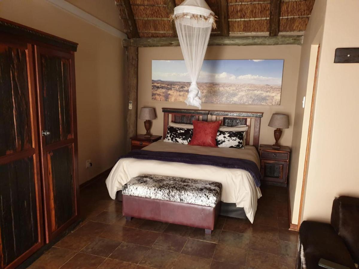 Wag N Bietjie Bush Lodge Heuningneskloof Exterior photo